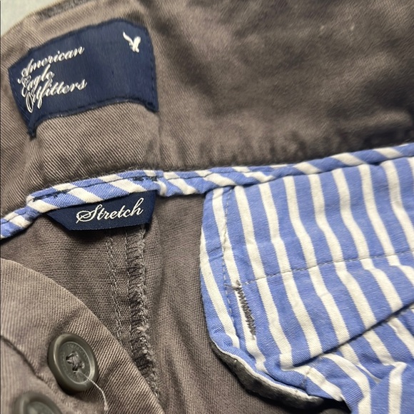 American Eagle Outfitters Gray Bermuda Shorts - Picture 5 of 9